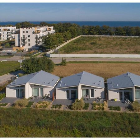 Dwa Morza Domki Caloroczne Z Ogrodem 帕克 外观 照片